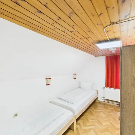 Cl Basic Monteurszimmer Apartment *