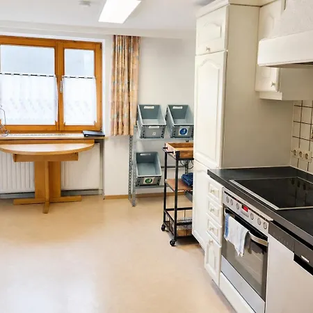 Lägenhet Basic Work - Highspeed Wifi - Easy Self Check-in - Practical And Affordable
